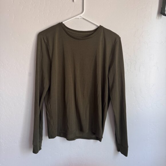 OV sweatee size M - Picture 1 of 3